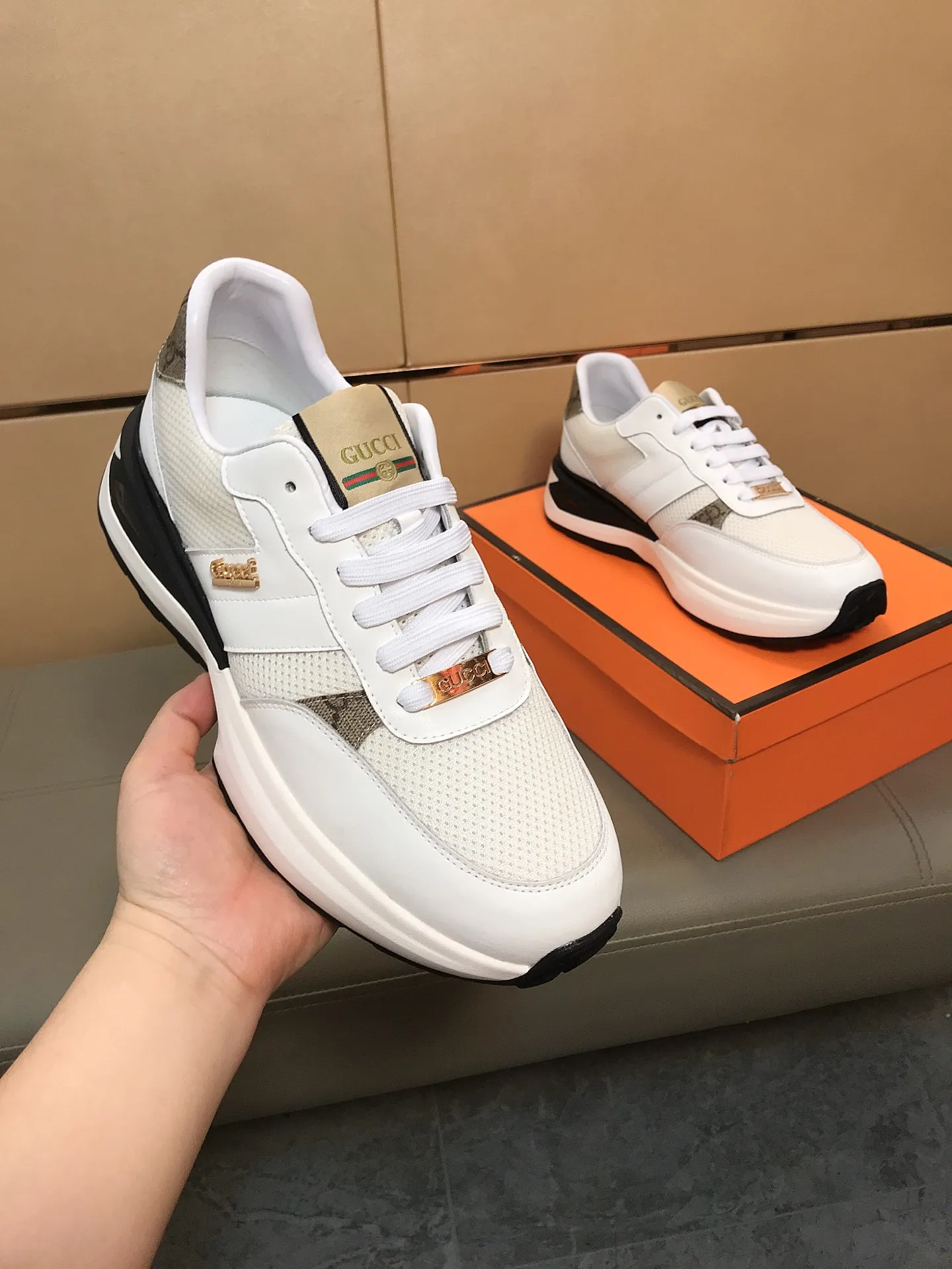 Factory price 442 👟👟🆕🆕 (GUCCI) latest casual and fashionable men's shoes, hot style 💥 simple and elegant style, exclusive for trendy men, the upper is made of cowhide + breathable fabric, sheepskin lining + foot pads, soft and comfortable outsole! 38-44.